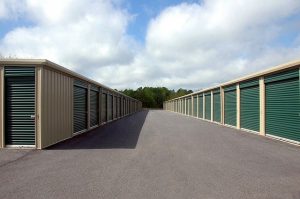 Self-storage unit maintenance 